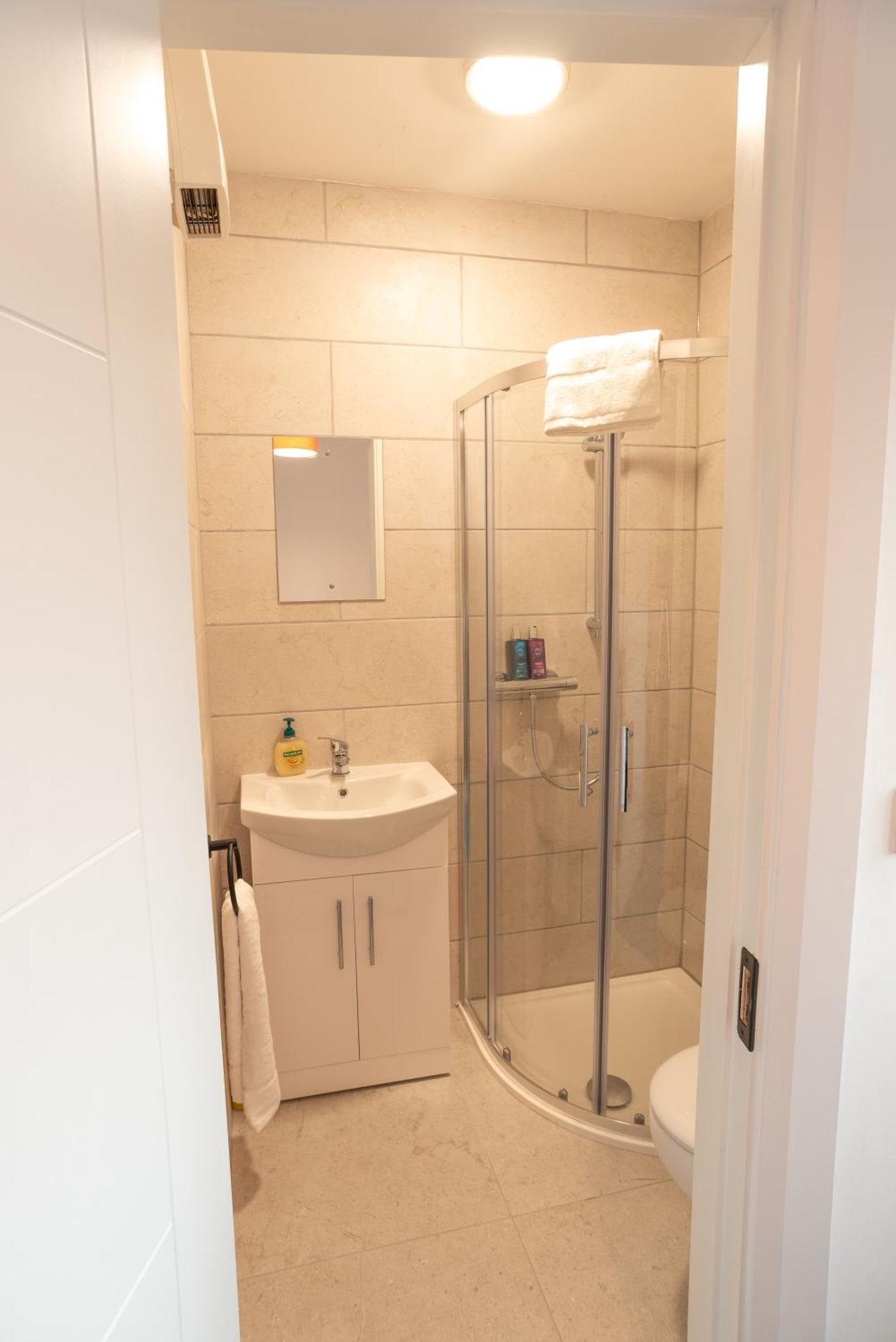 Westwood Court Hotel Galway Bagian luar foto