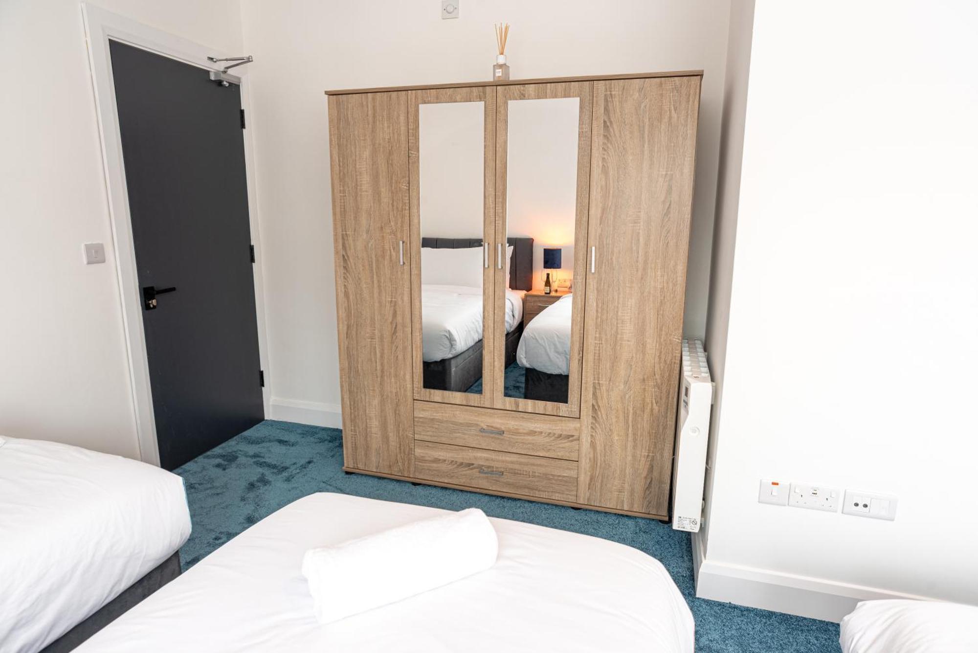 Westwood Court Hotel Galway Bagian luar foto
