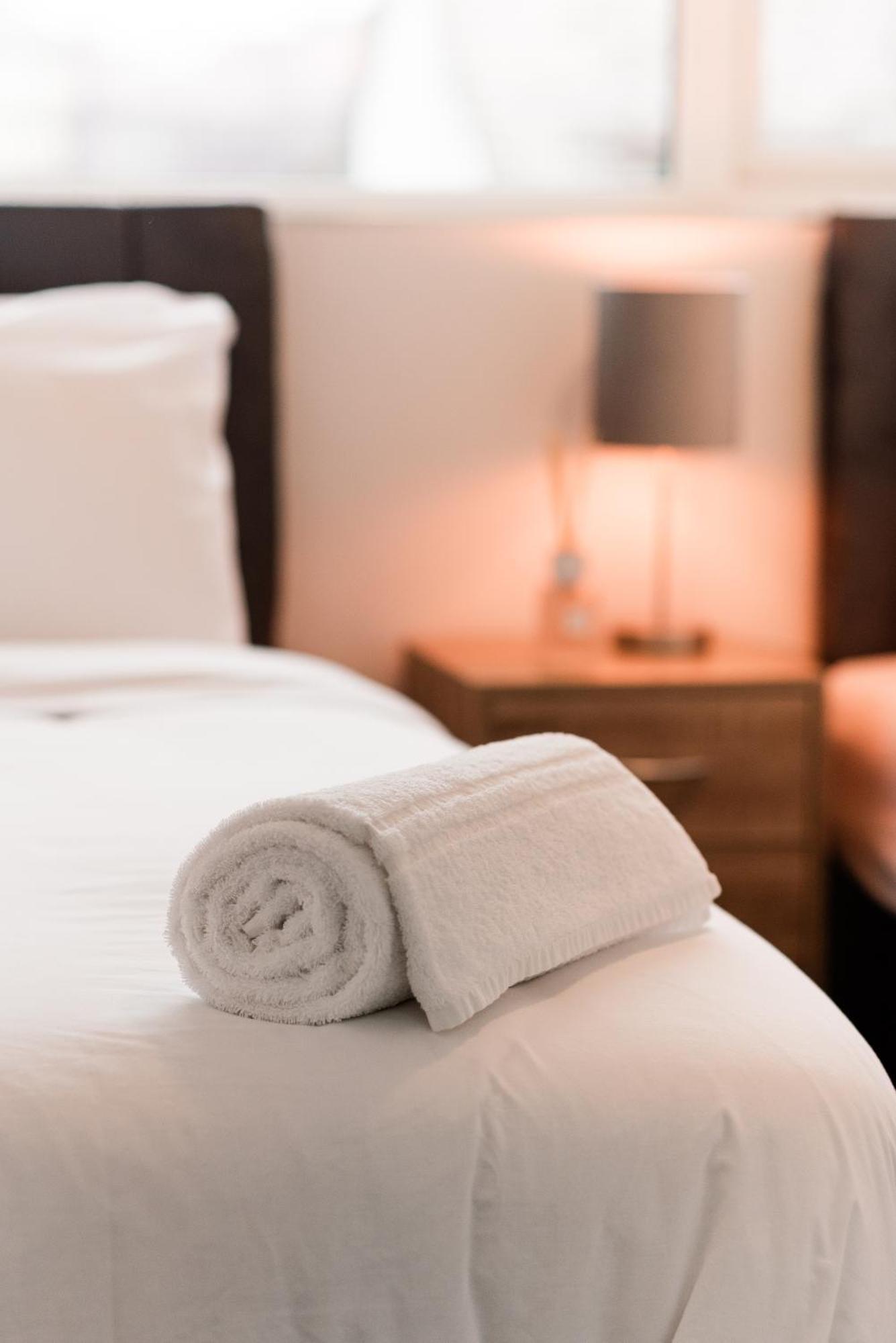 Westwood Court Hotel Galway Bagian luar foto